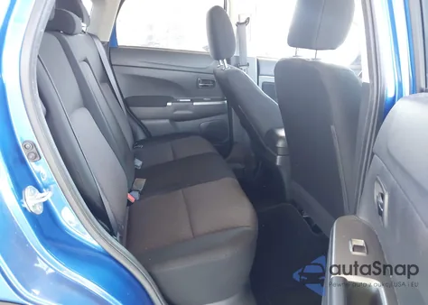 2019 Mitsubishi Outlander Sport 2.0 Es z USA, uszkodzony, nr VIN JA4AP3AU6KU032606